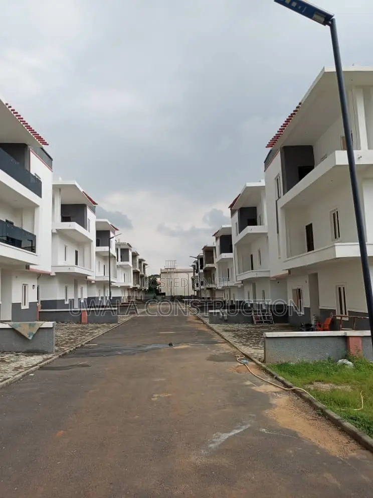 4bdrm Apartment in Mabushi for sale in Mabushi