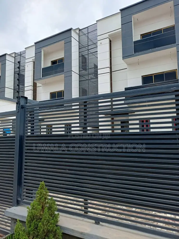 4bdrm Duplex in Mabushi for sale in Mabushi