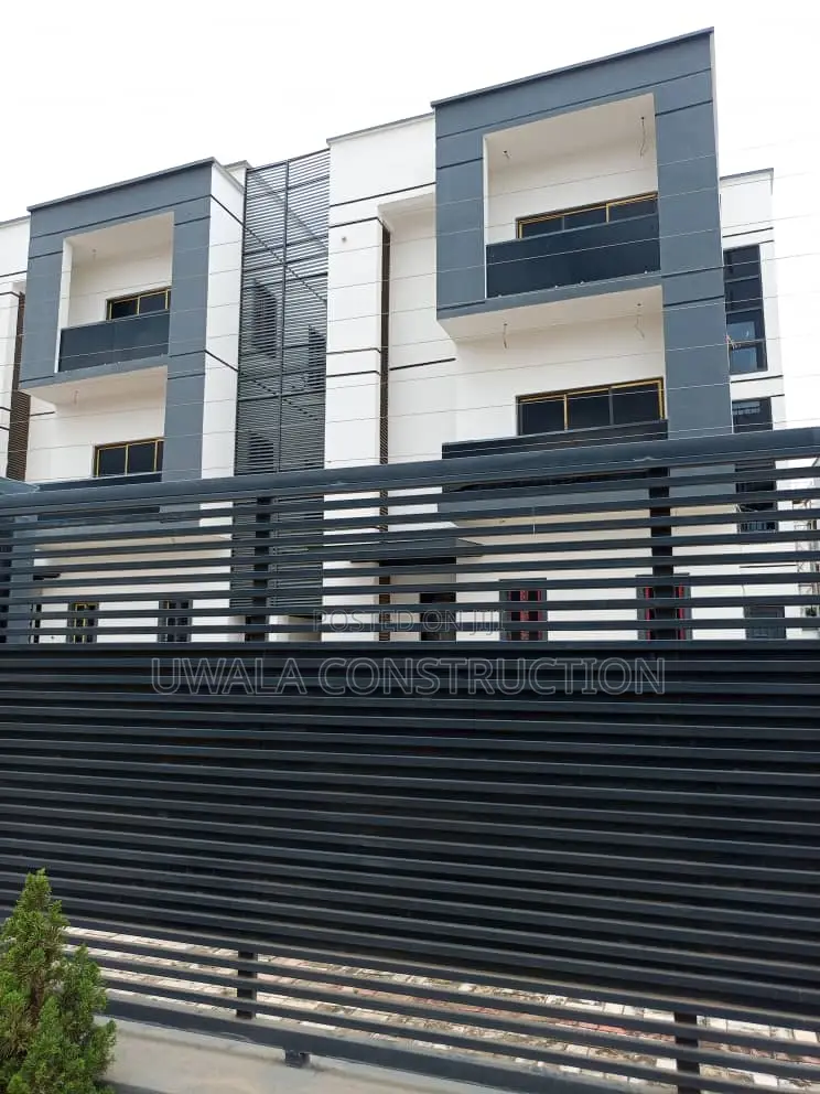 4bdrm Duplex in Mabushi for sale in Mabushi