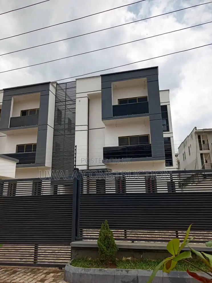 4bdrm Duplex in Mabushi for sale in Mabushi
