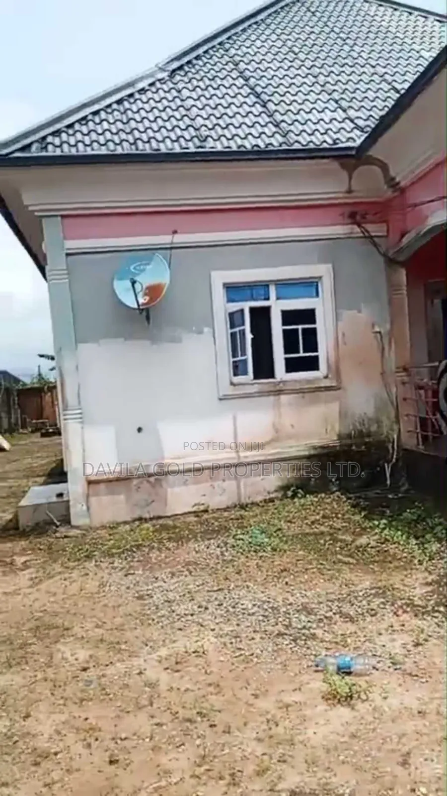 6bdrm Block of Flats in Benin City for sale in Benin City
