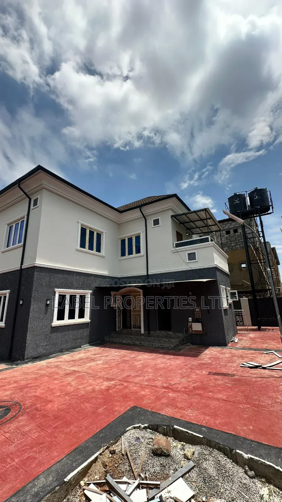 4bdrm Duplex in Dawaki Morden Market for sale in Dawaki