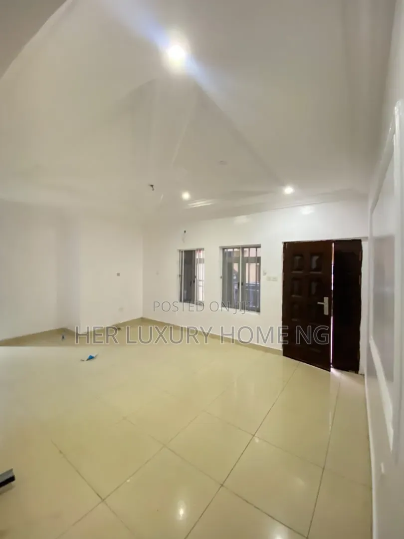 3bdrm Apartment in Chevron for rent in Chevron
