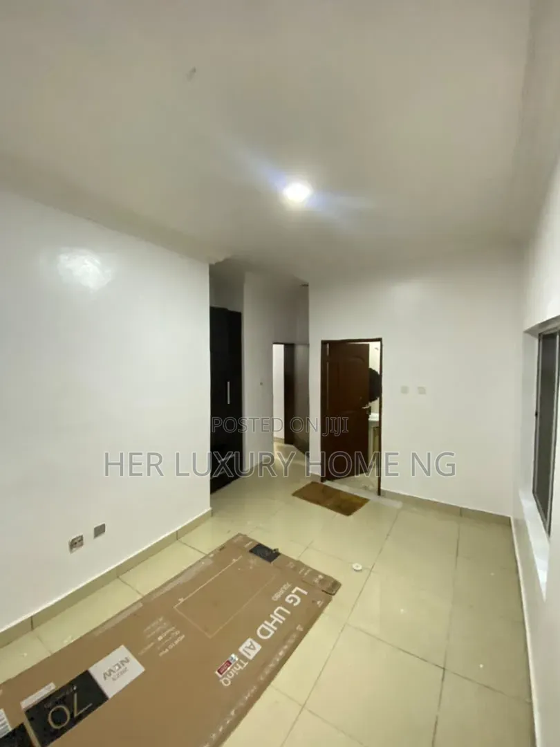 3bdrm Apartment in Chevron for rent in Chevron