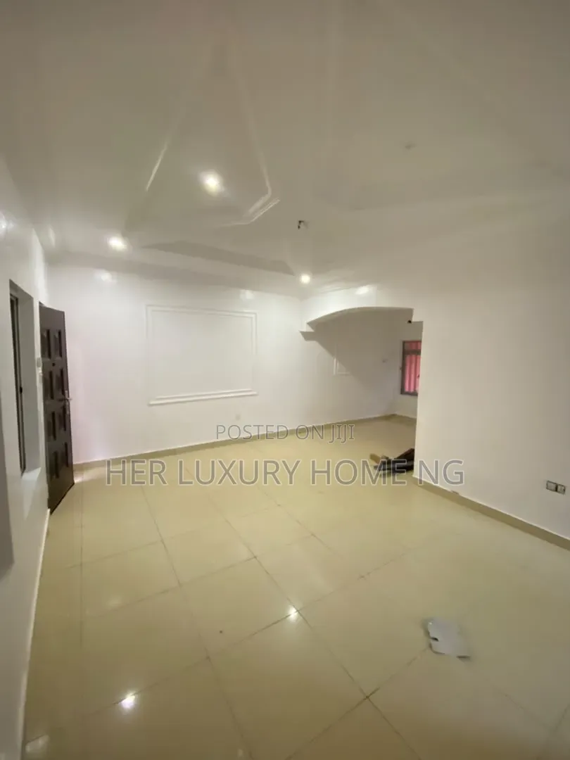 3bdrm Apartment in Chevron for rent in Chevron