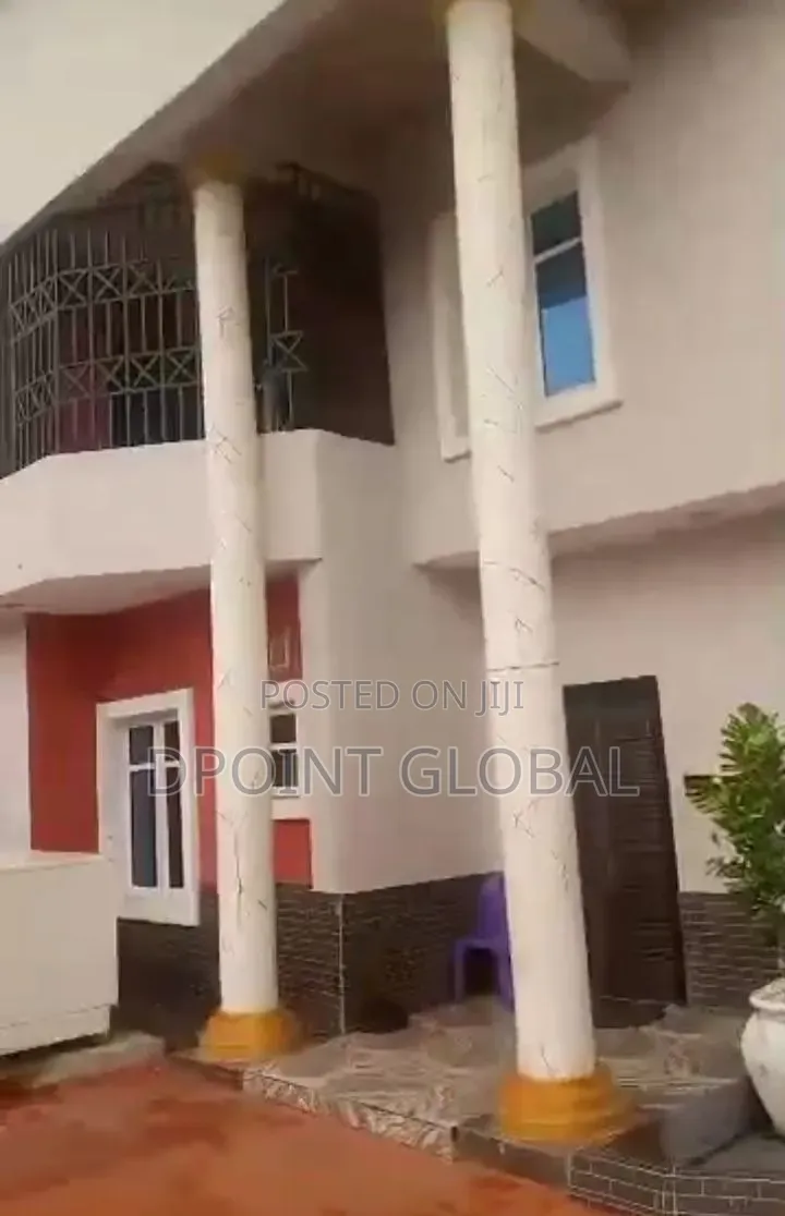 8bdrm Duplex in Ajao Estate, Airport Road / Oshodi for sale in Airport Road / Oshodi