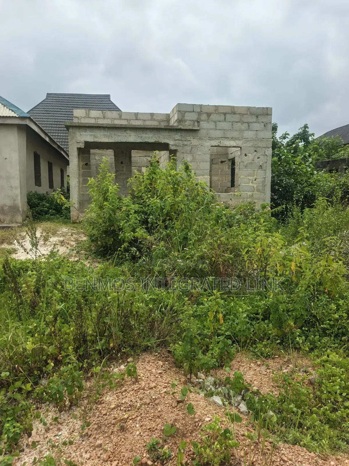 Uncompleted 3bedroom House for Sale in Ikorodu