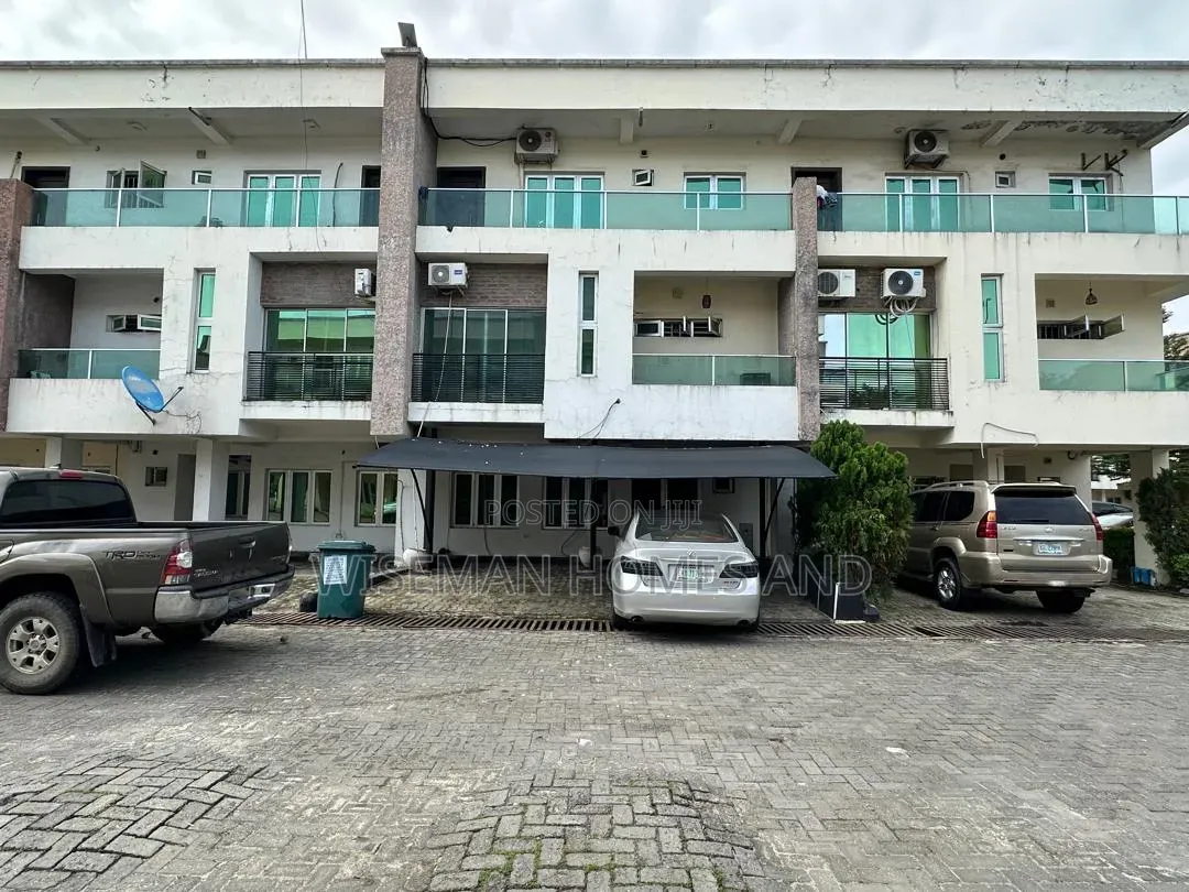 4bdrm Duplex in Chevron Drive Lekki for sale in Chevron