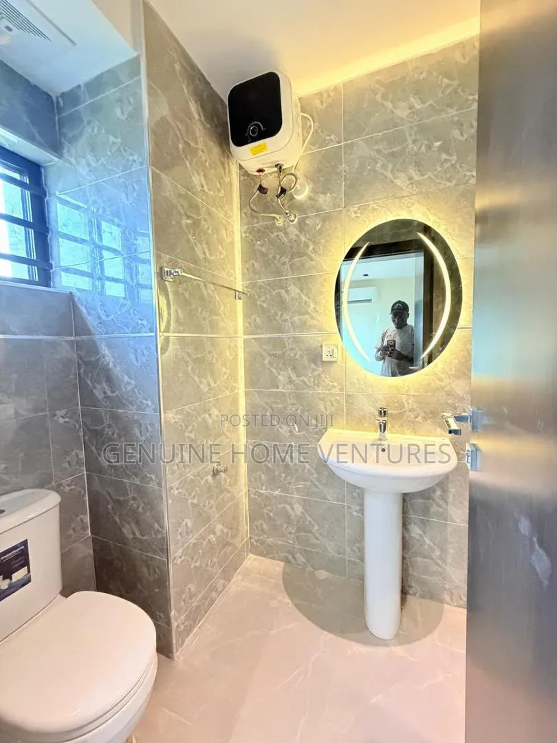 4bdrm Maisonette in Opebi for sale in Opebi