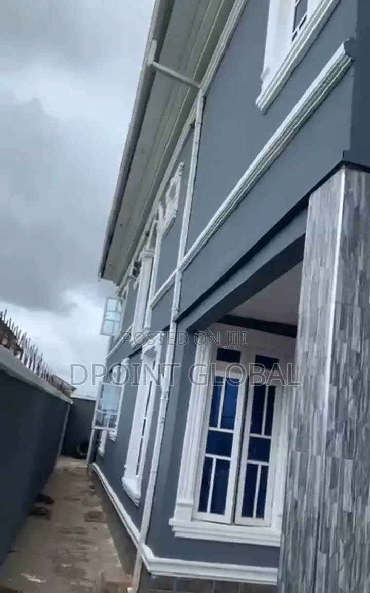 4bdrm Duplex in Not Estate, Abaranje for sale in Abaranje