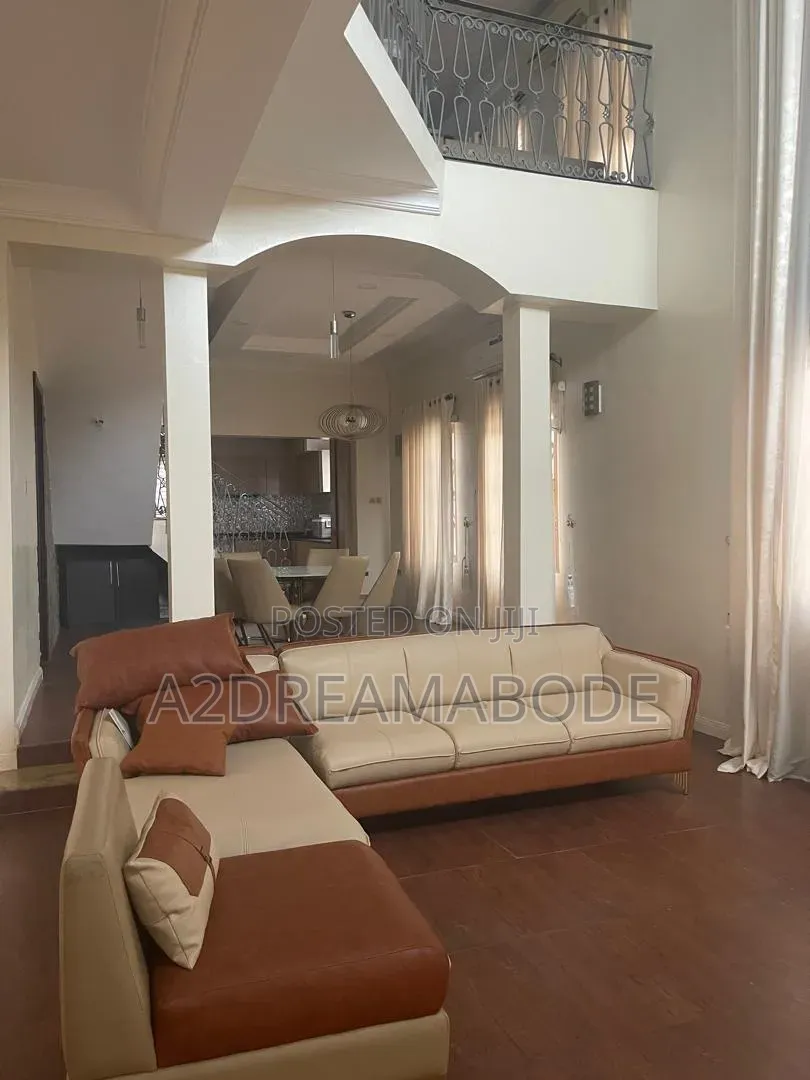 4bdrm Duplex in Lekki, Ikota for sale in Ikota