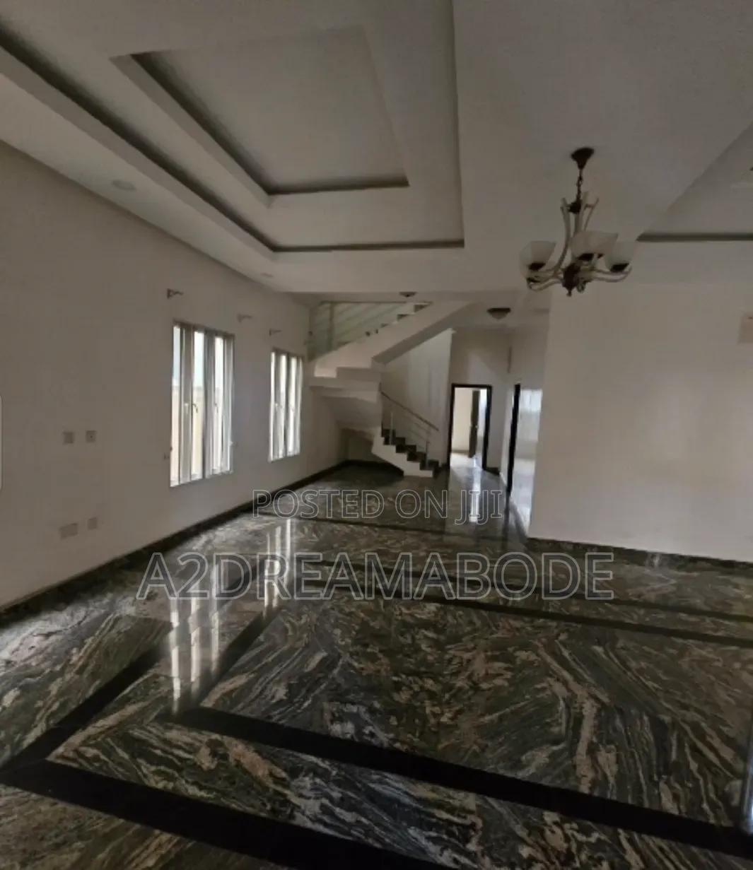 4bdrm Duplex in Magodo, GRA Phase 2 Shangisha for rent in GRA Phase 2 Shangisha