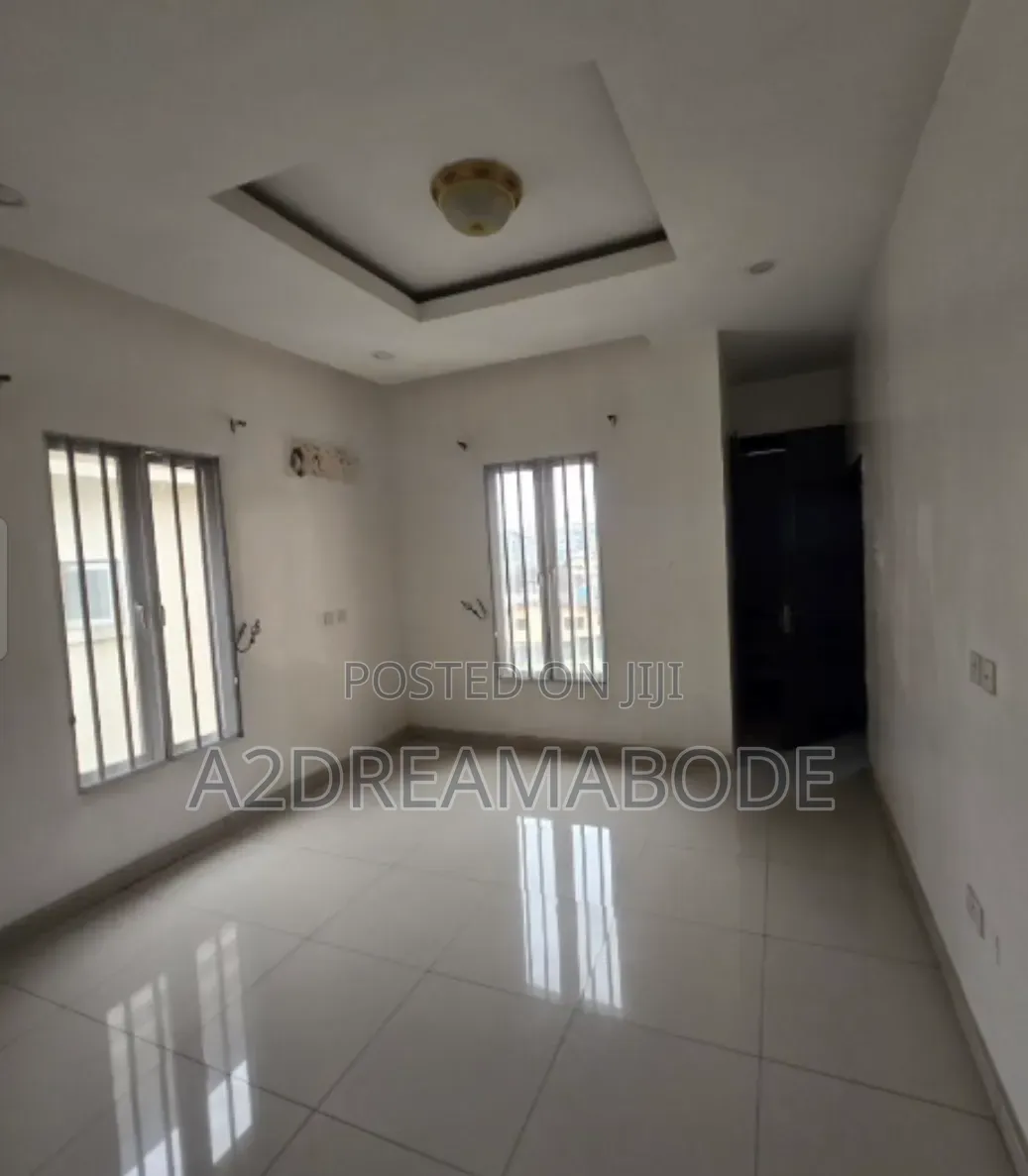 4bdrm Duplex in Magodo, GRA Phase 2 Shangisha for rent in GRA Phase 2 Shangisha