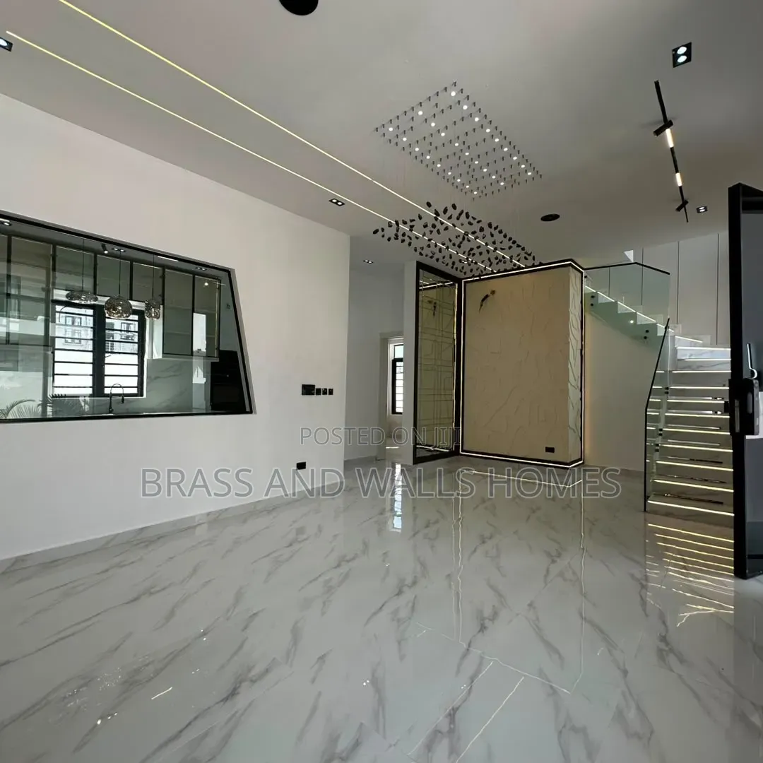 Furnished 4bdrm Duplex in Sangotedo for sale in Sangotedo