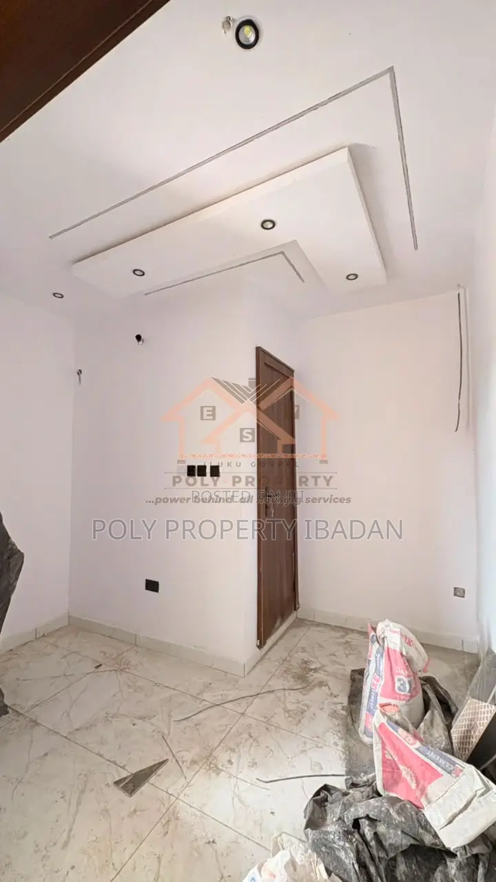 4bdrm Duplex in Carlton Gate Estate, Akobo for sale in Akobo