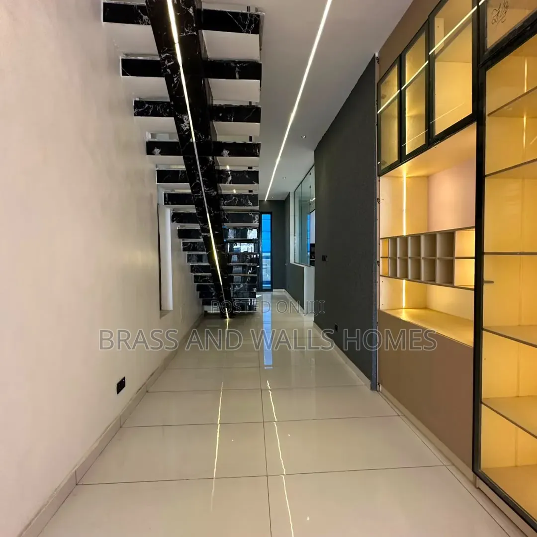 Furnished 5bdrm Duplex in Sangotedo for sale in Sangotedo