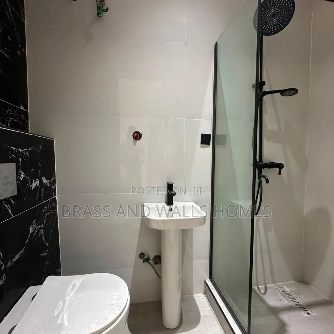 Furnished 5bdrm Duplex in Sangotedo for sale in Sangotedo