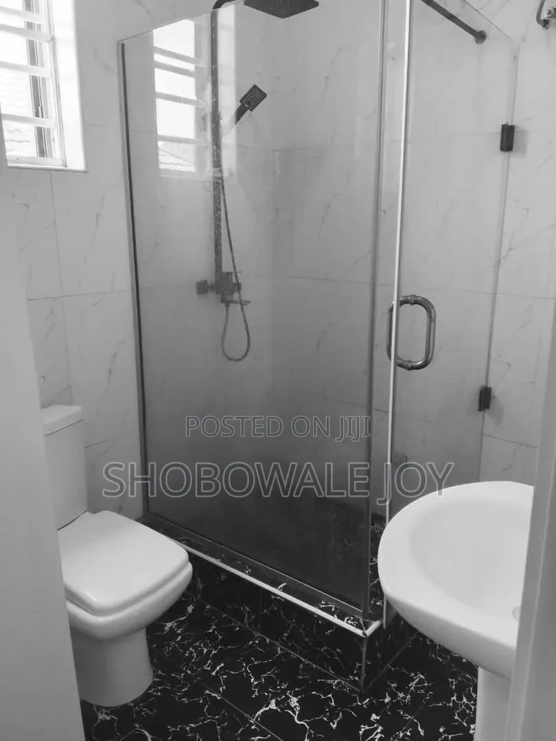 1bdrm Apartment in Ikota Villa, Lagos Island / Lagos Island for rent in Lagos Island / Lagos Island