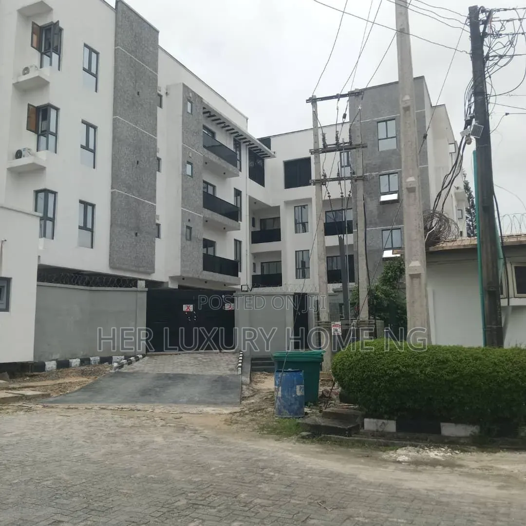 1bdrm Shared Apartment in Ikota Villa for rent in Ikota