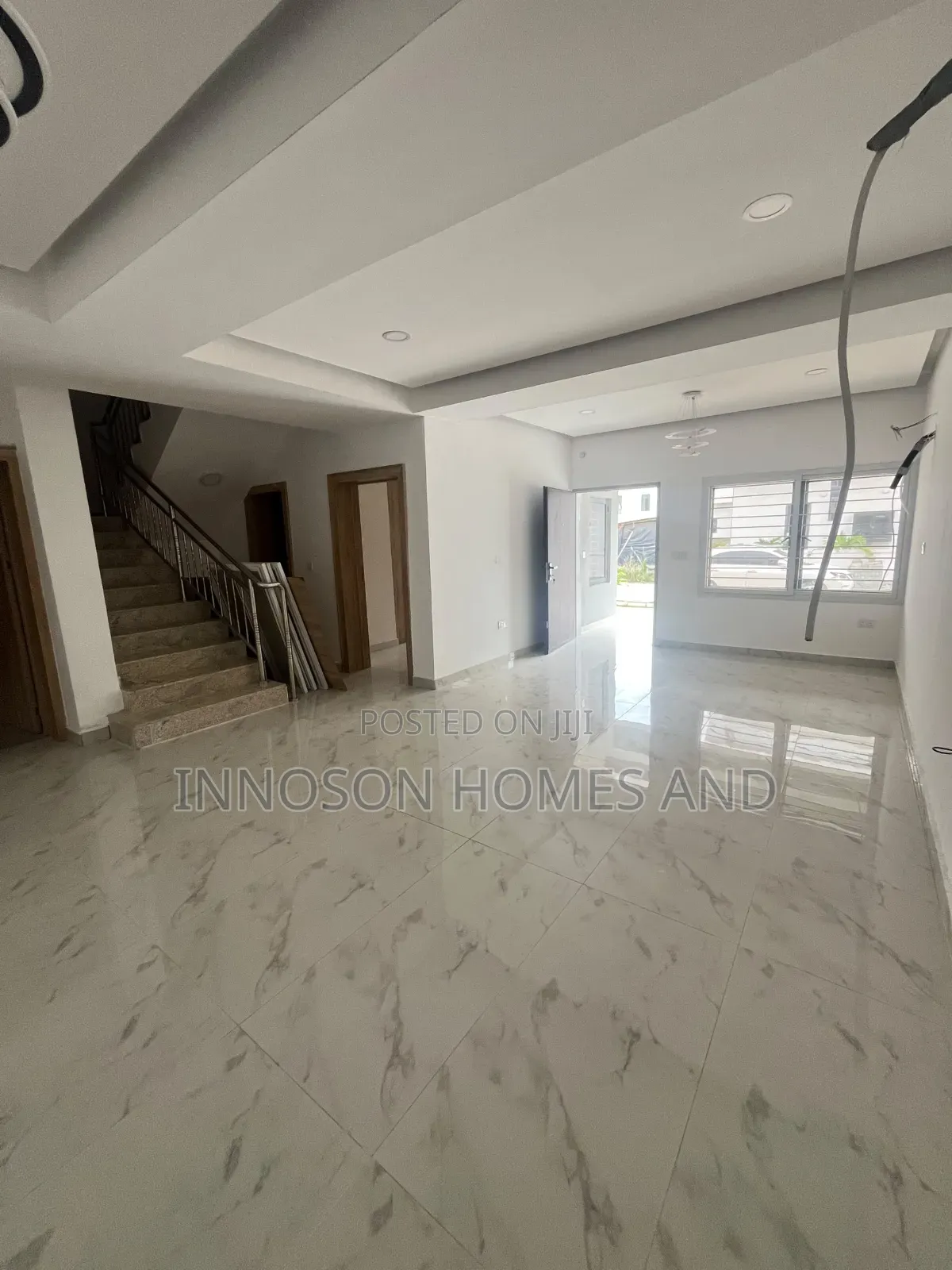 4bdrm Townhouse/Terrace in Chevron for sale in Chevron