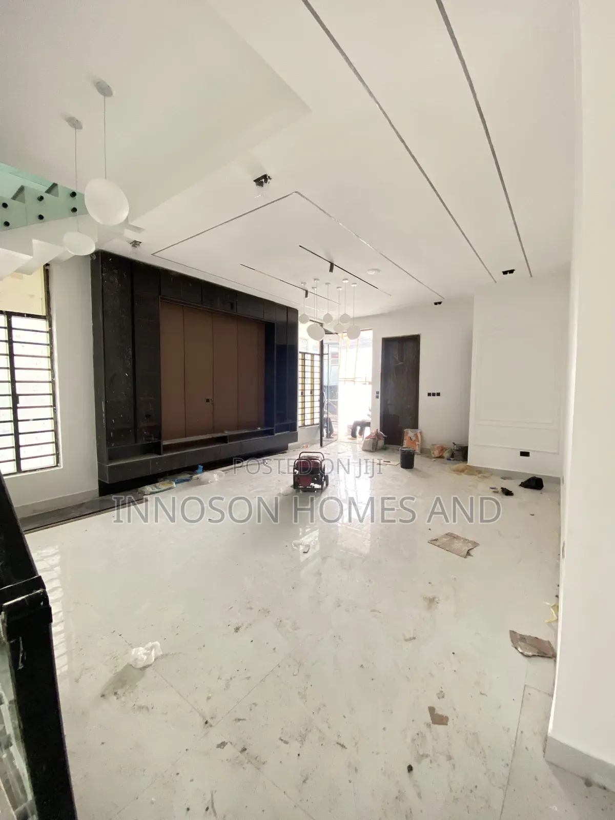 5bdrm Duplex in Lekki Phase 2 for sale in Lekki Phase 2