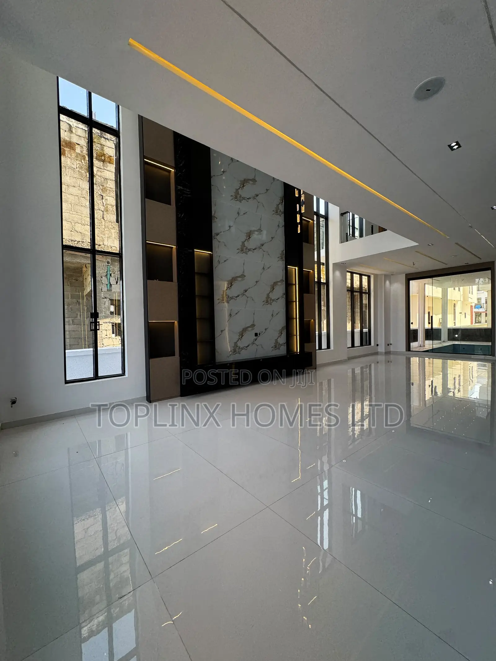 Furnished 5bdrm Duplex in Lekki County, Ikota for sale in Ikota
