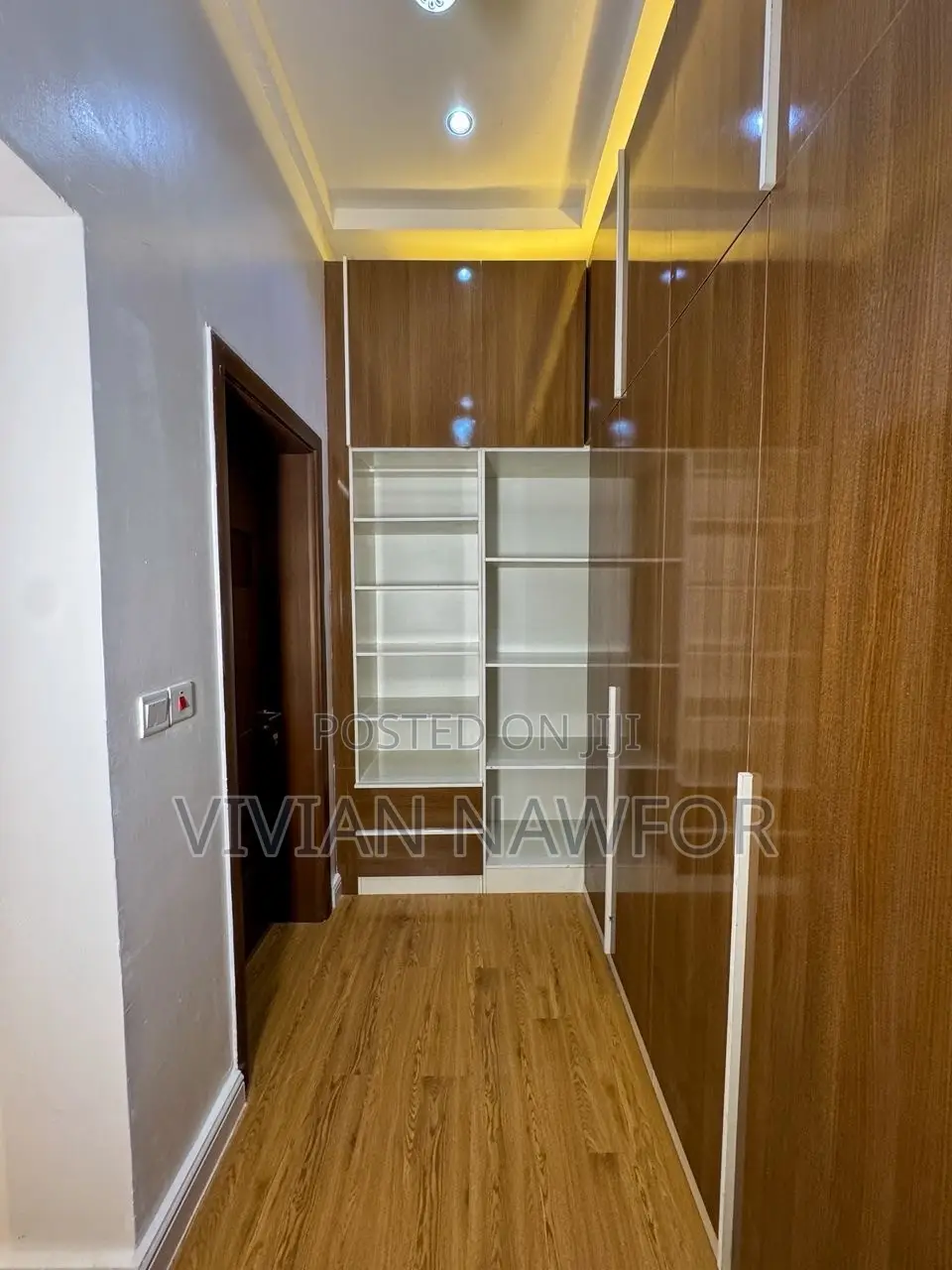 Furnished 3bdrm Townhouse / Terrace in Jahi for rent in Jahi