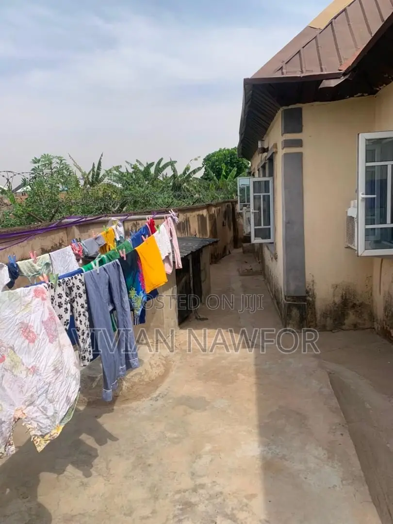 5bdrm Bungalow in Orozo for sale in Orozo