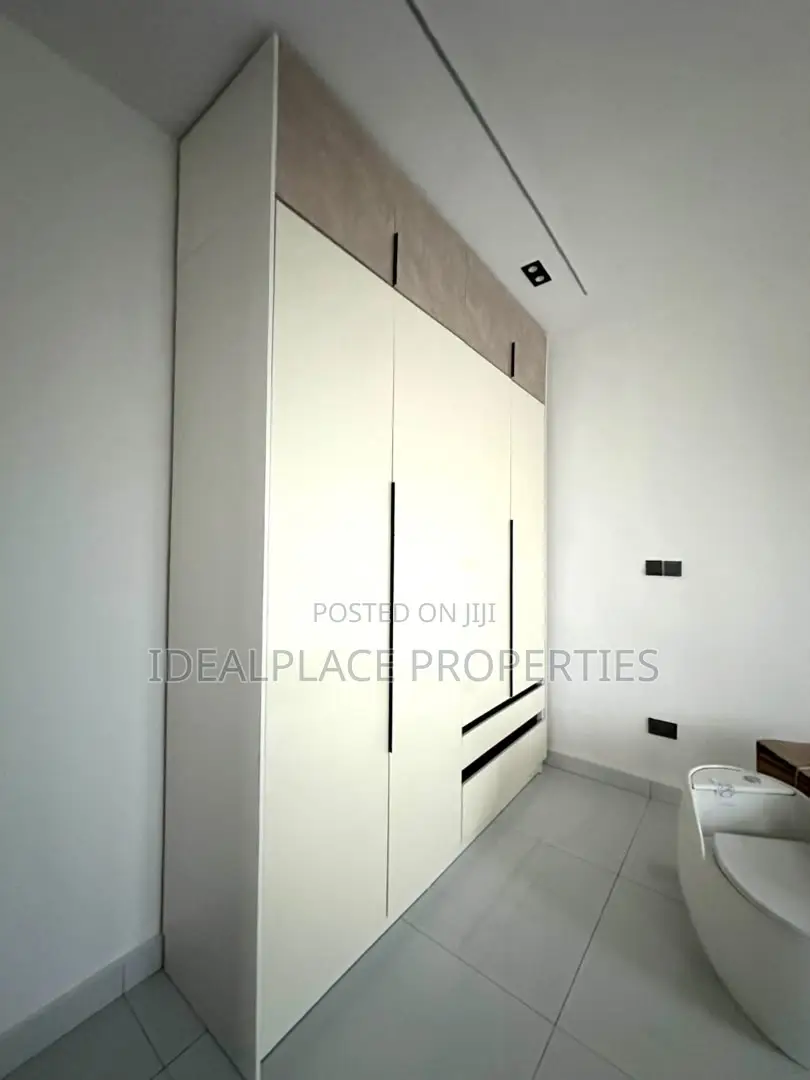 2bdrm Apartment in Lekki Phase 1 for sale in Lekki Phase 1