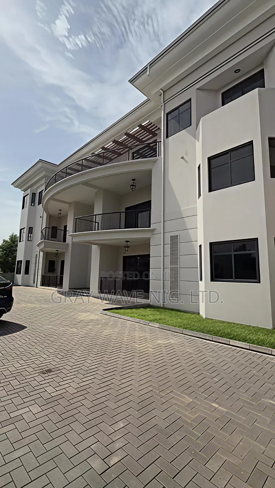 7bdrm Mansion in Maitama for sale in Maitama