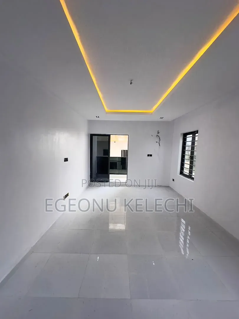 2bdrm Apartment in Ikate for sale in Ikate
