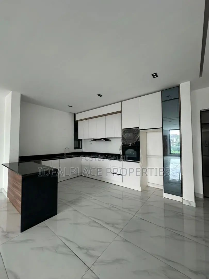 2bdrm Apartment in Lekki Phase 1 for sale in Lekki Phase 1