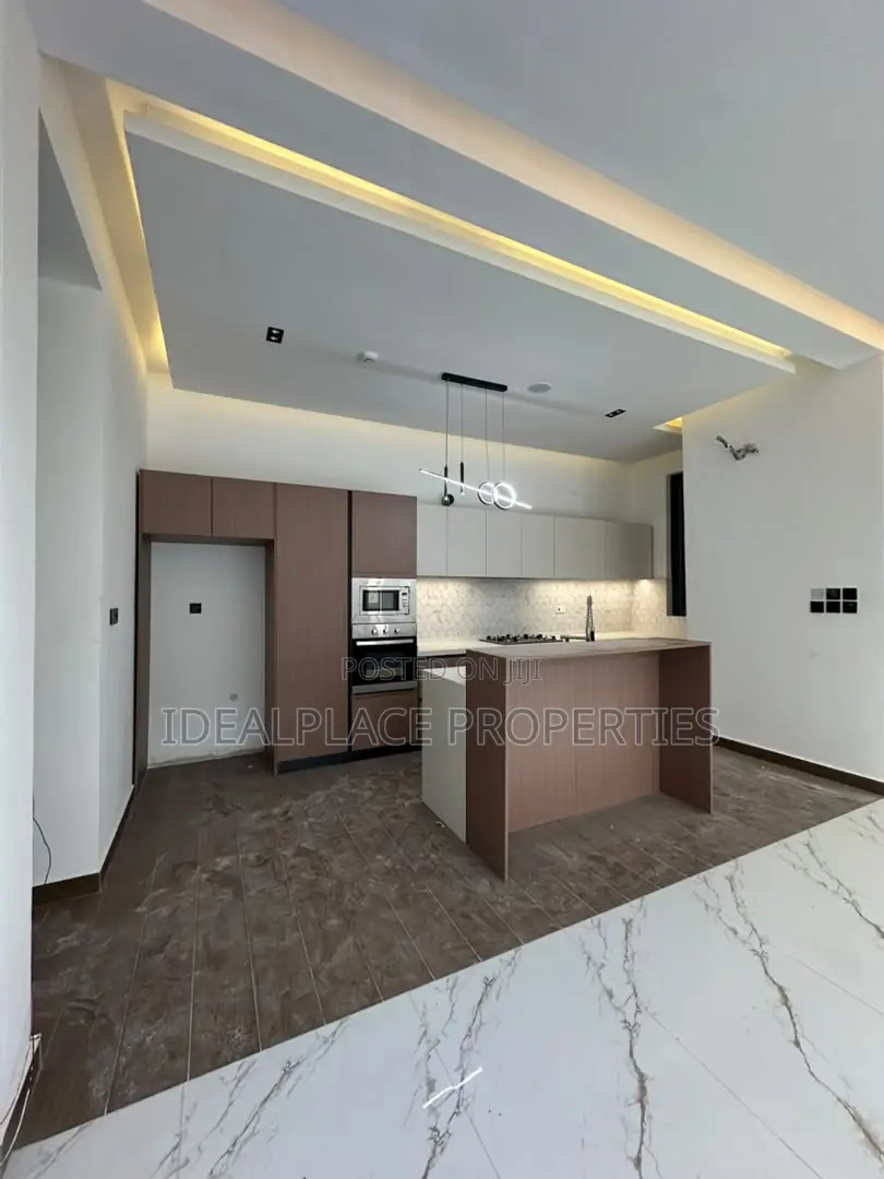 2bdrm Apartment in Lekki Phase 1 for sale in Lekki Phase 1