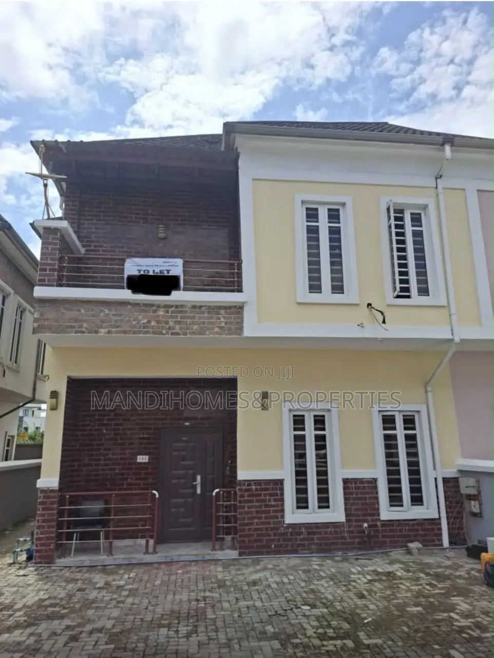 4bdrm Duplex in Royal View Estate, Lekki for rent in Lekki