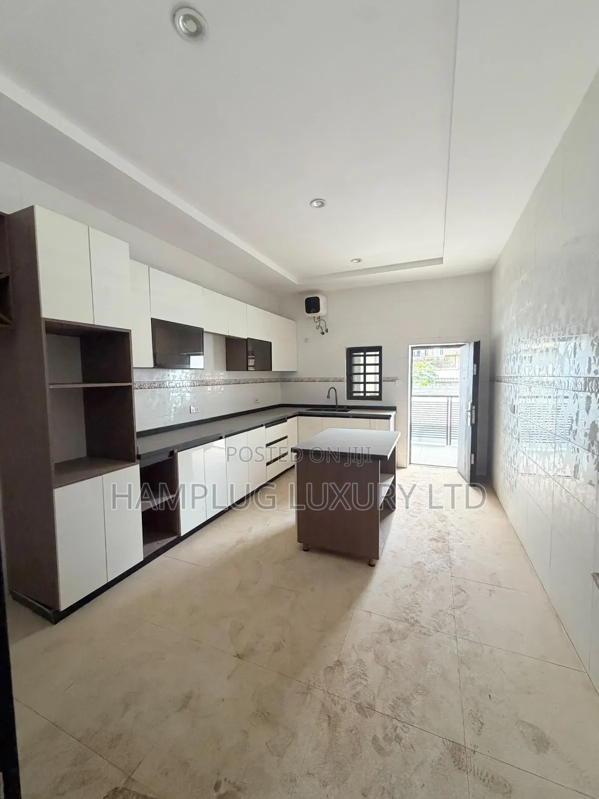 3bdrm Apartment in Guzape, Central Business District for sale in Central Business District