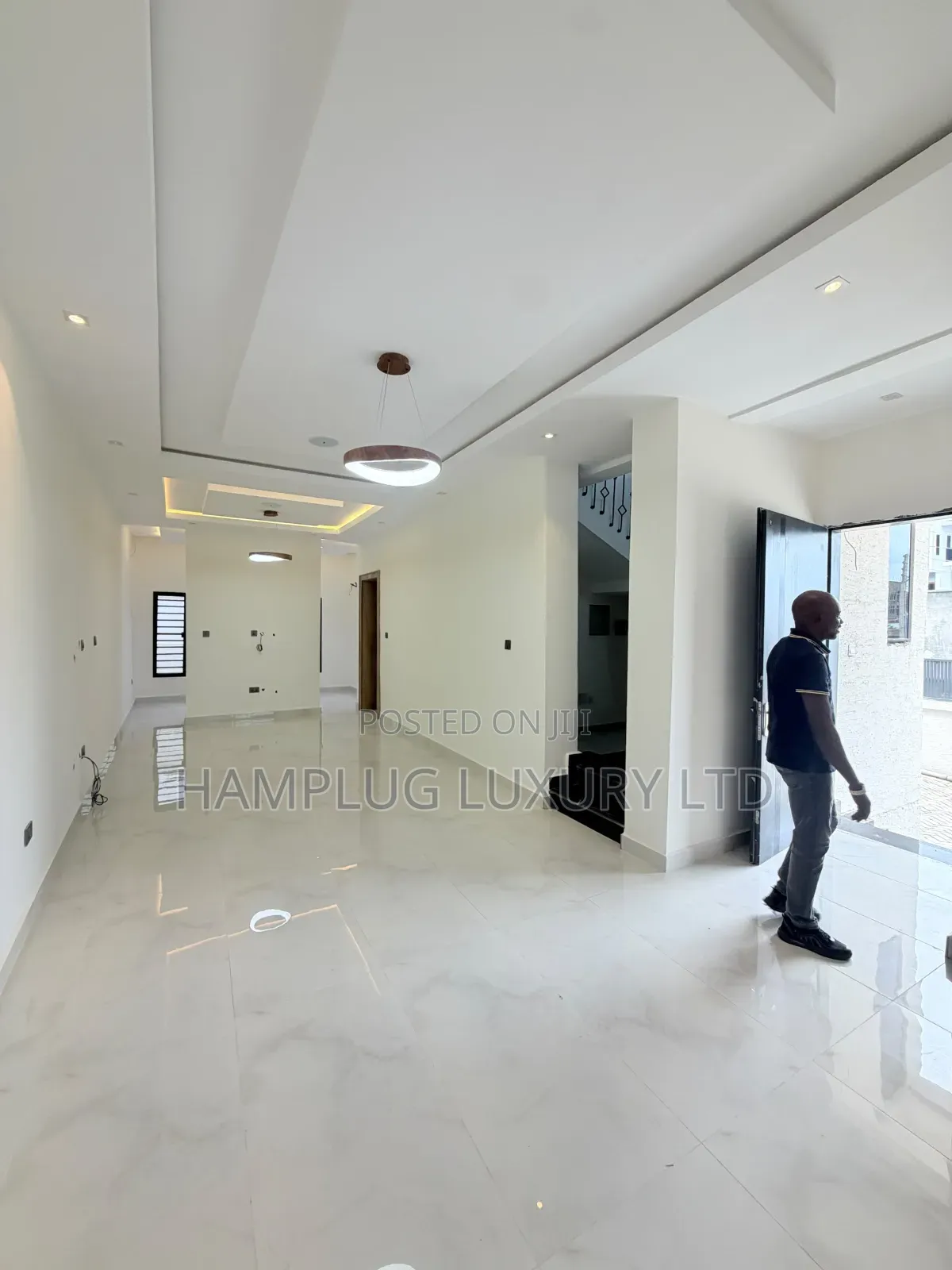 4bdrm Duplex in Guzape for sale in Guzape District