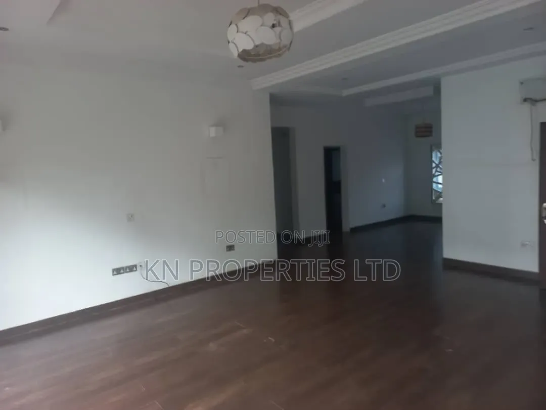 2bdrm Block of Flats in Utako for rent in Utako