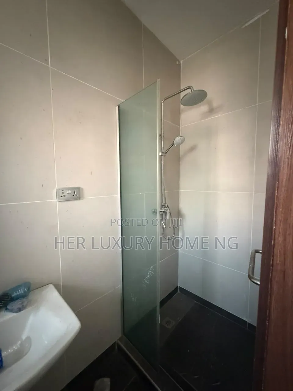 Studio Apartment in Ikate for rent in Ikate