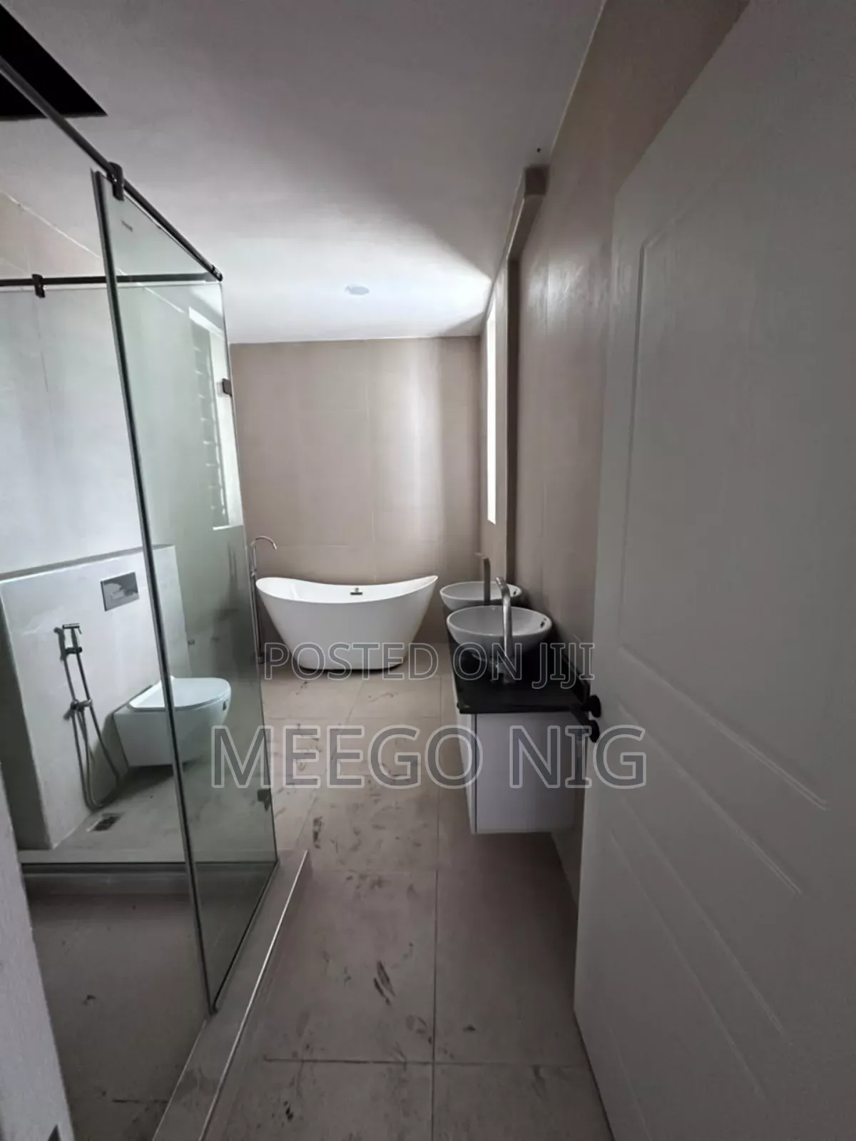 4bdrm Townhouse / Terrace in Ologolo Lekki Lagos for rent in Ologolo
