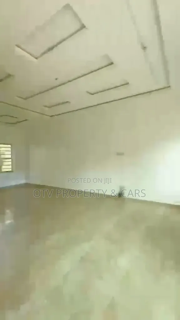 3bdrm Townhouse/Terrace in GRA Phase 2 Shangisha for sale in GRA Phase 2 Shangisha