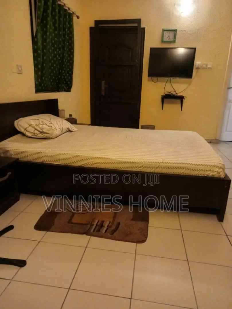 Furnished Mastee Bedroom in Lekki Phase 1