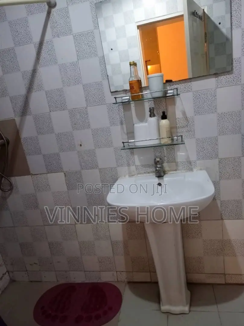 Furnished Mastee Bedroom in Lekki Phase 1