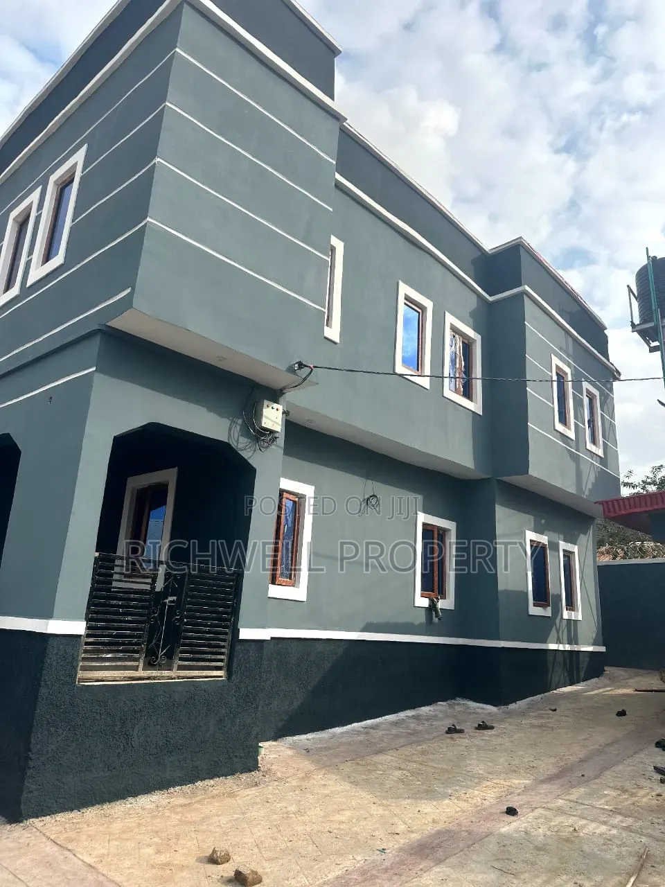 2bdrm Block of Flats in Red Gate Labuta, Akala Express for rent in Akala Express