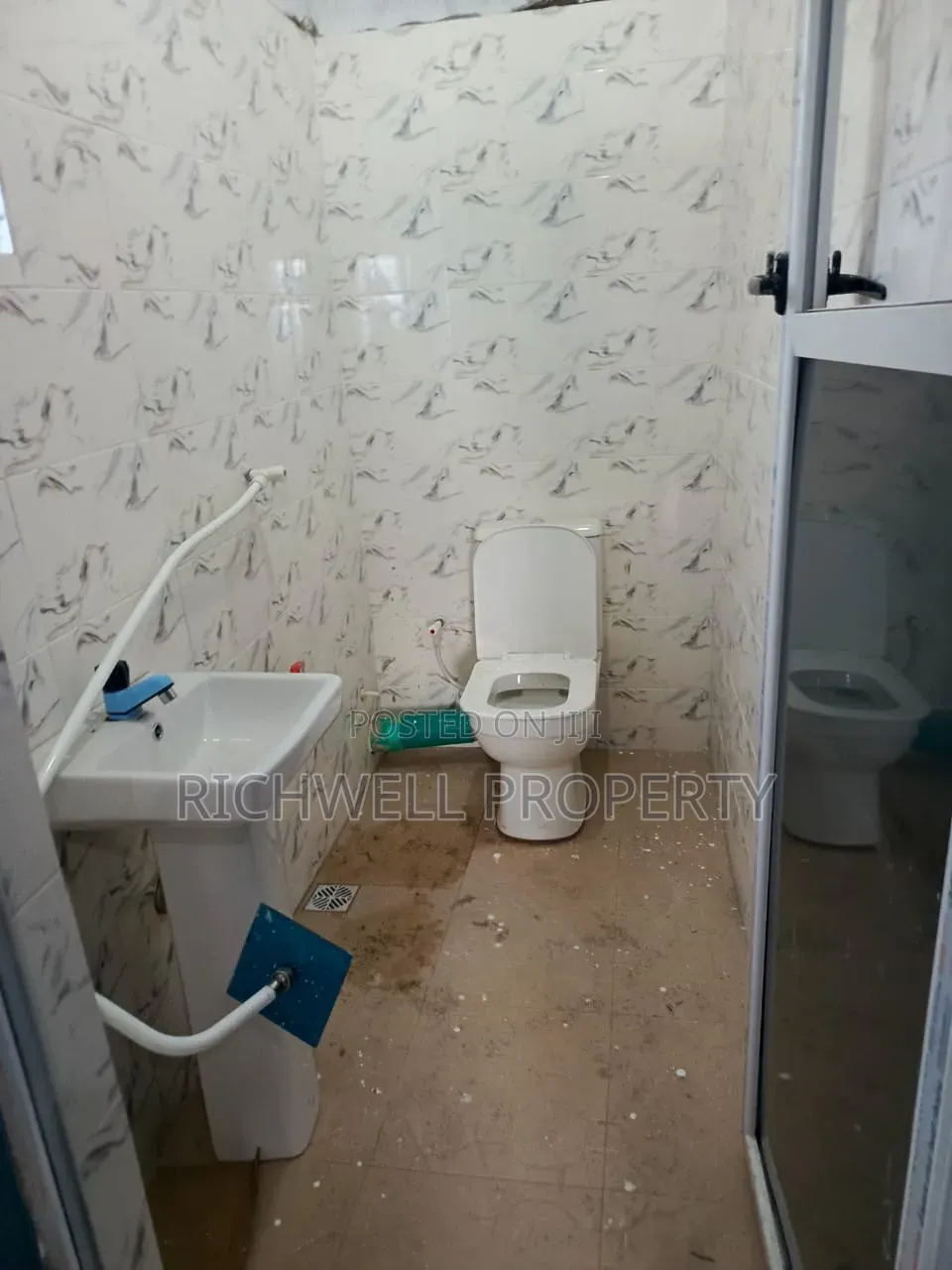 2bdrm Block of Flats in Red Gate Labuta, Akala Express for rent in Akala Express