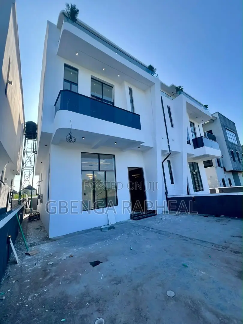 4bdrm Duplex in Ajah for sale in Ajah