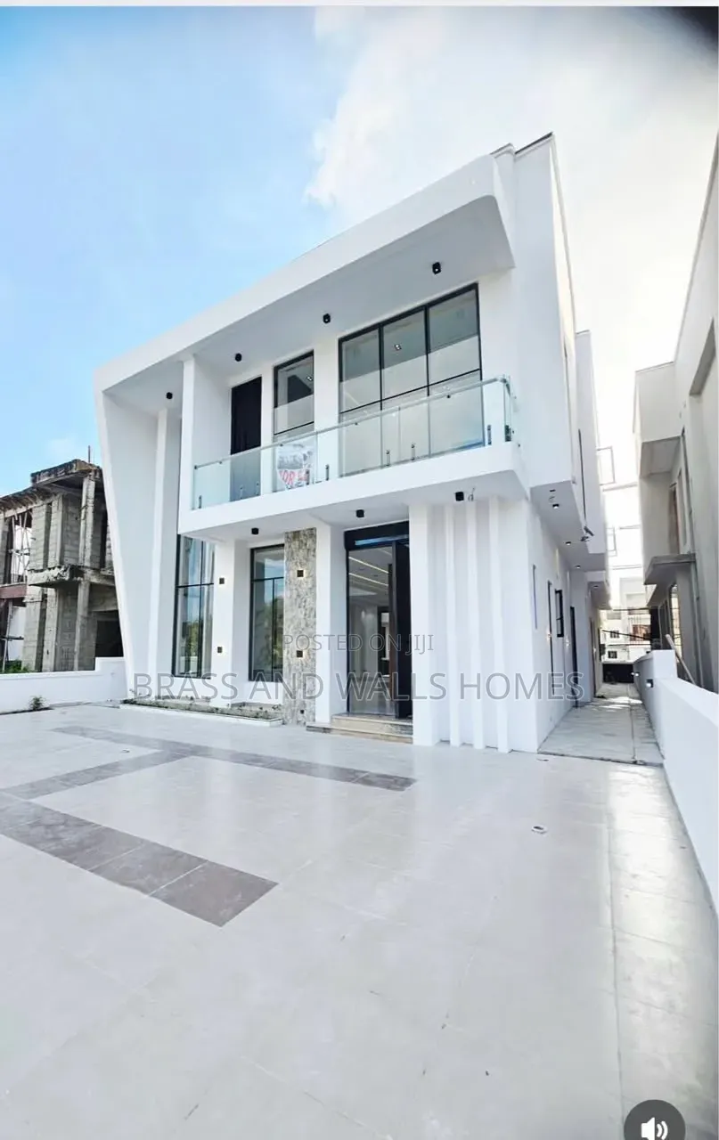 Furnished 5bdrm Duplex in Ikota for sale in Ikota