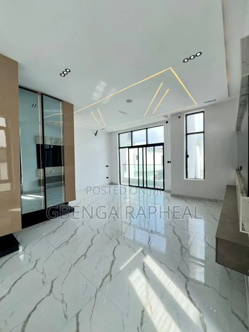 4bdrm Duplex in Orchid, Lekki for sale in Lekki