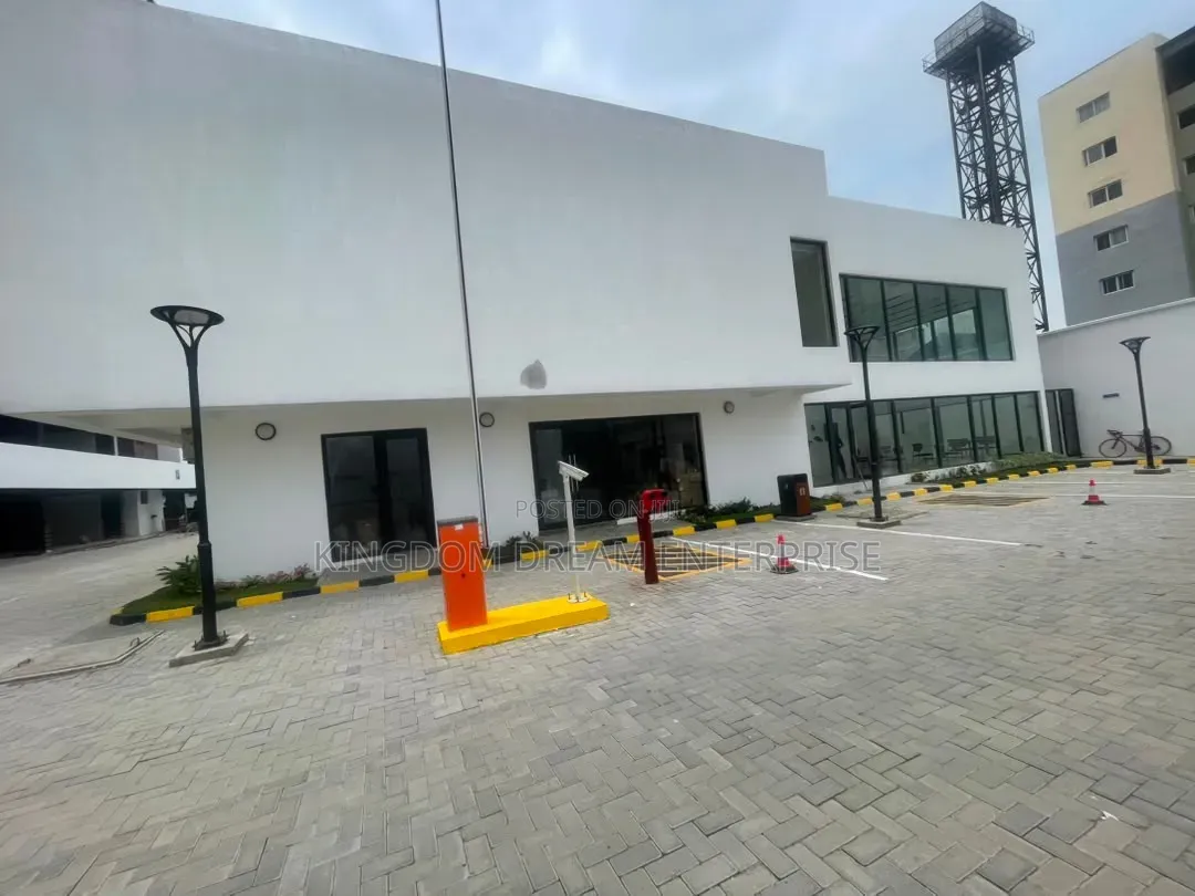 2bdrm Apartment in Off Freedom Way for rent in Lekki Phase 1