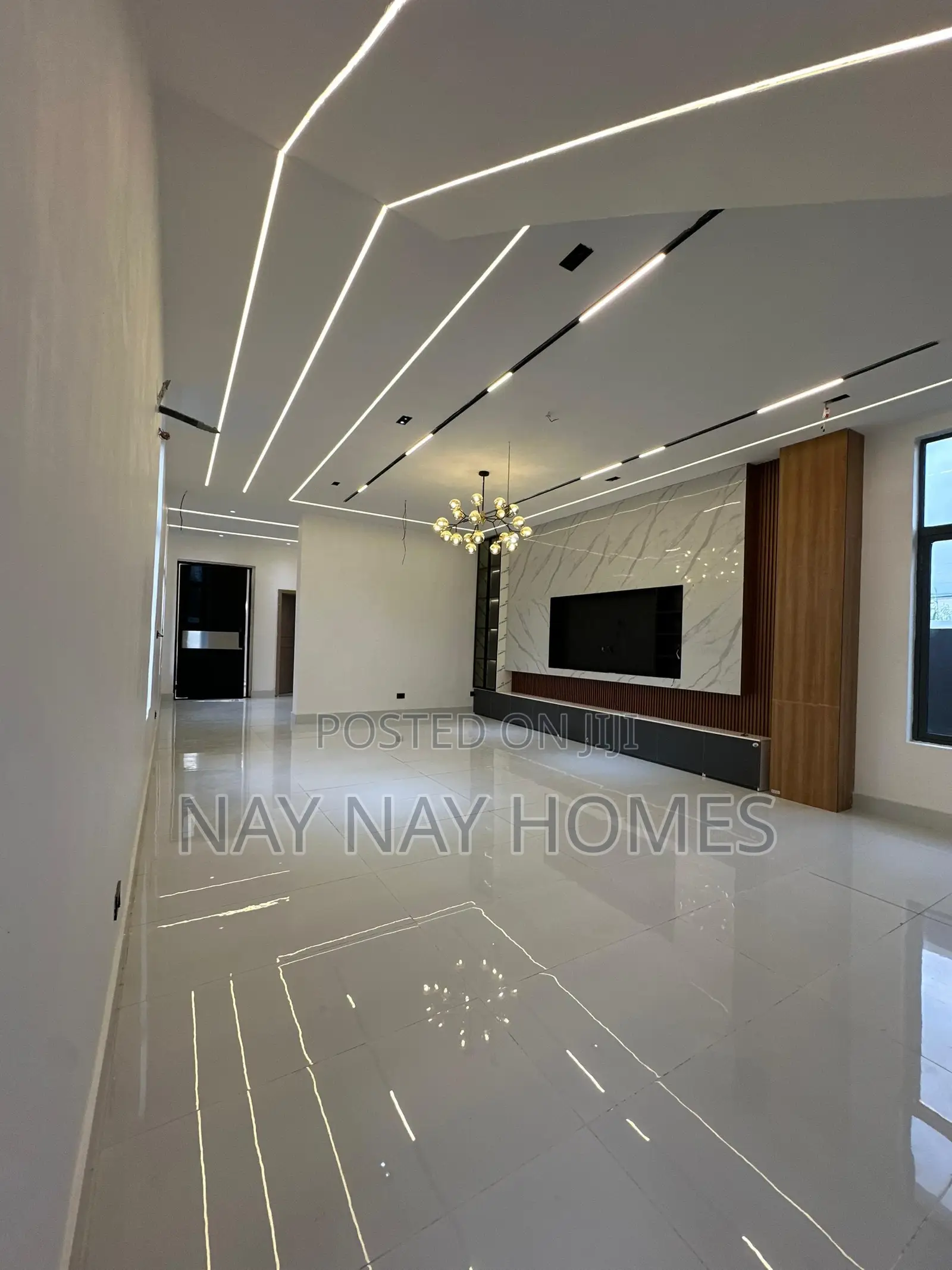 5bdrm Duplex in Lekki Palm City for sale in Lekki Phase 2