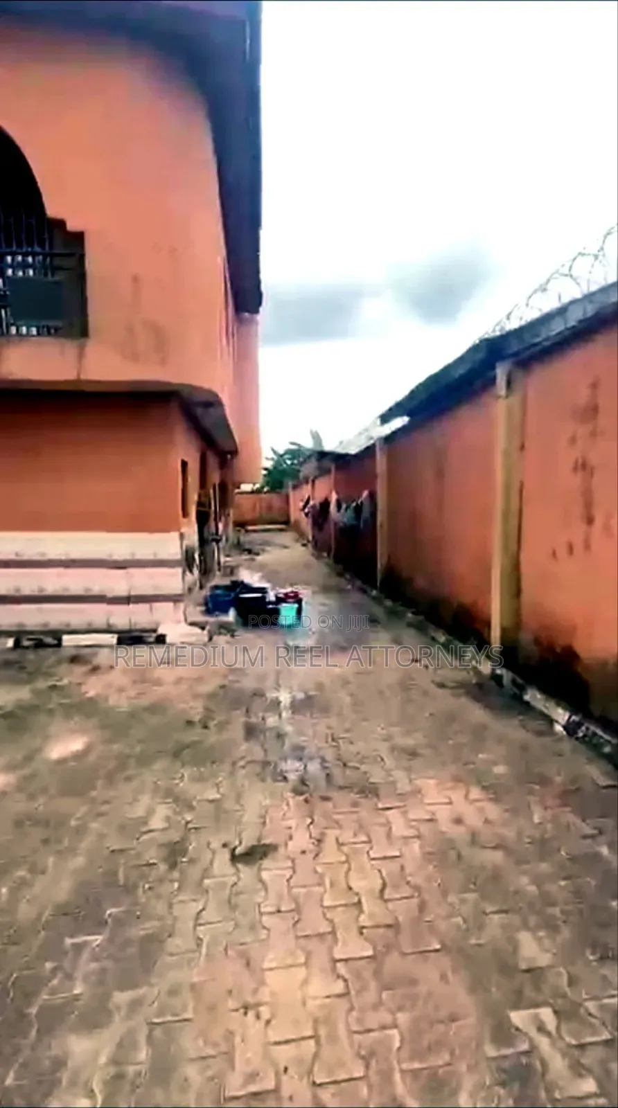 8bdrm Block of Flats in Abule Egba for sale in Abule Egba